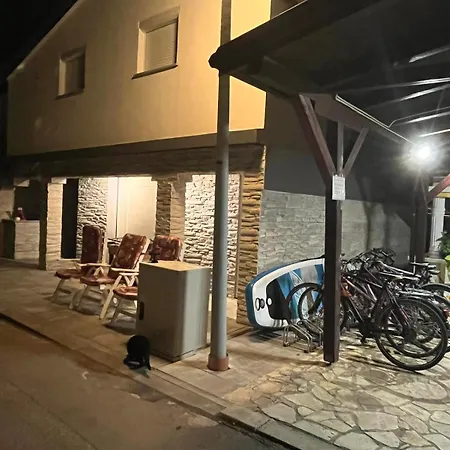 Appartma Robert Apartamento Vir